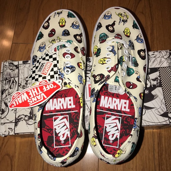 NEW Men’s 10.5 Vans Marvel Heads Canvas Shoes - Picture 4 of 8